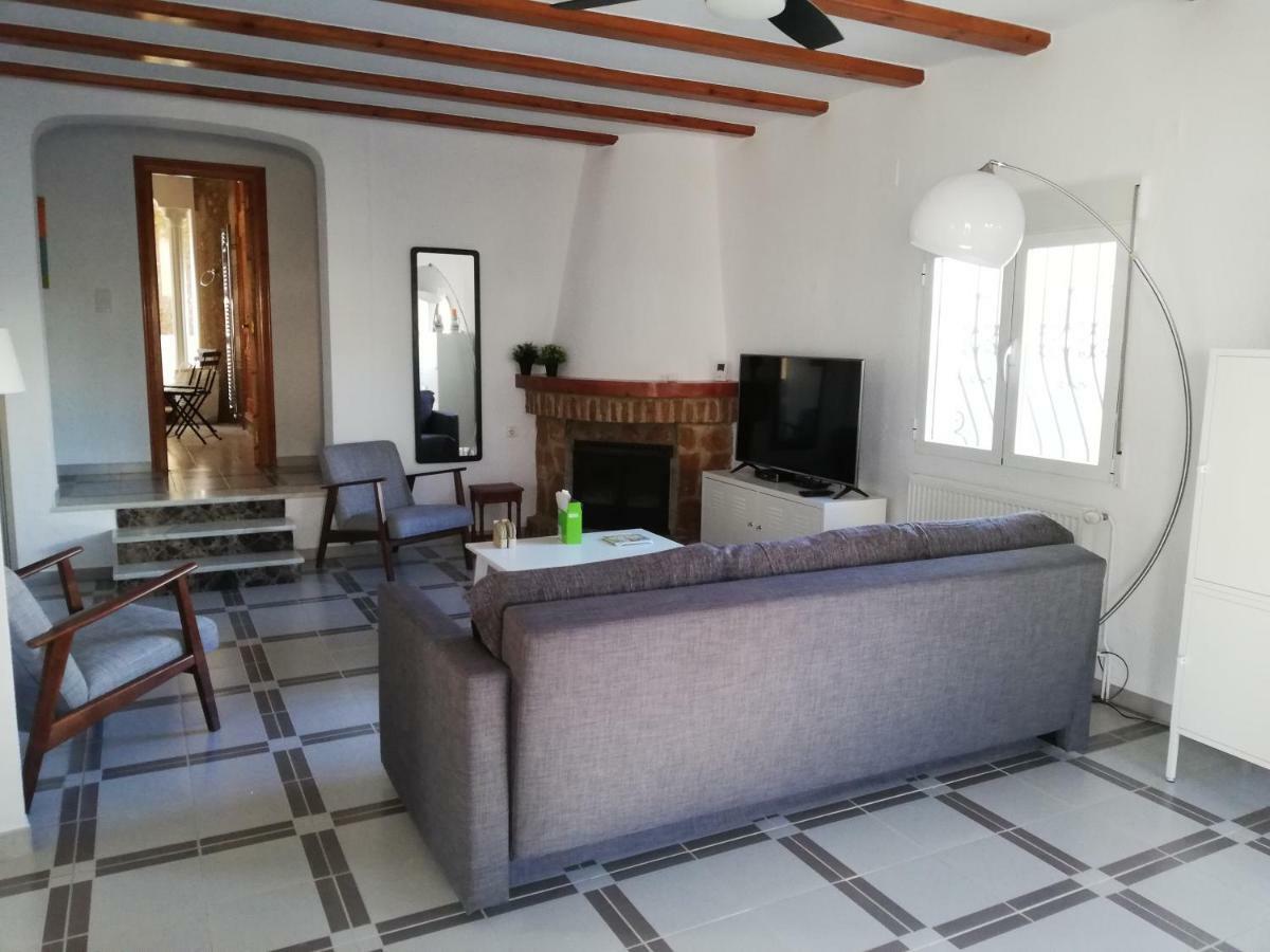 Villa Adel Locdenia Els Poblets Exterior foto